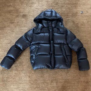 TNA ARITZIA MEGA PUFF CROP JACKET